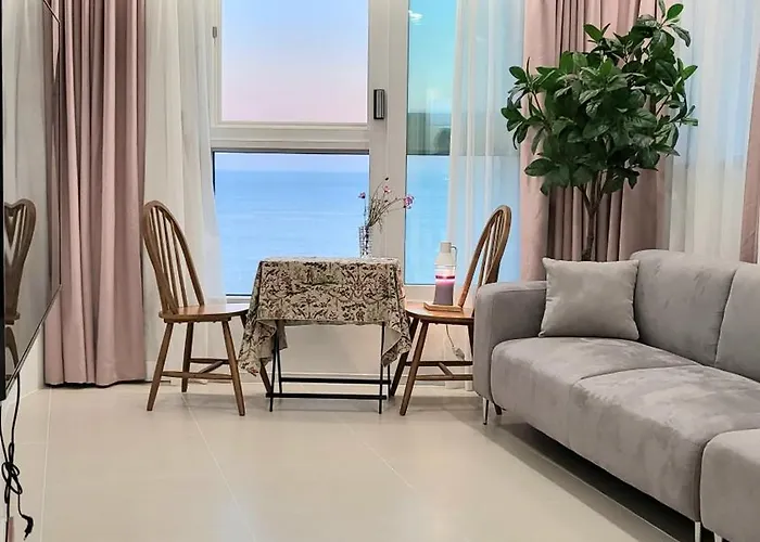 Irua Haeundae アパートホテル
