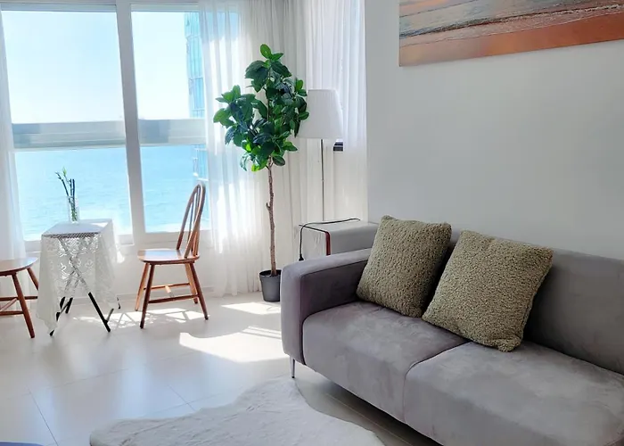 Irua Haeundae 3*