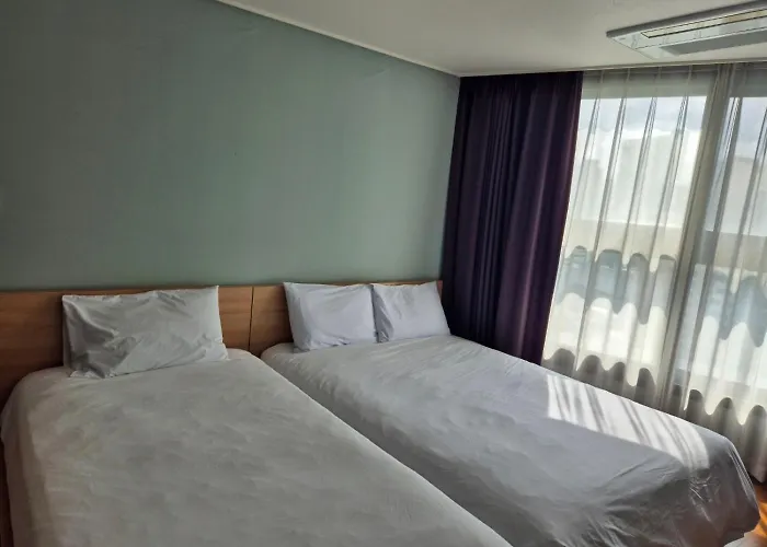 Irua Haeundae 3*